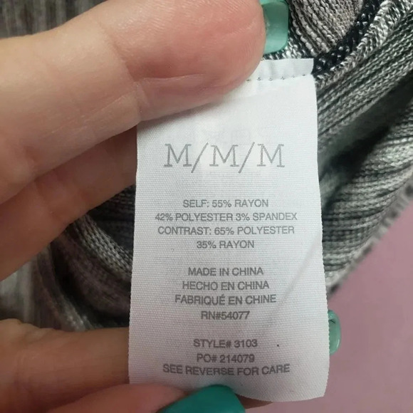 CAbi Style 3103 Horizontal Shrug - Picture 3 of 5